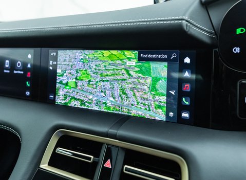 Porsche Taycan TURBO S 25