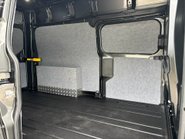 Ford Transit Custom 300 L2 H2 Limited 130 ps Panel Van 9