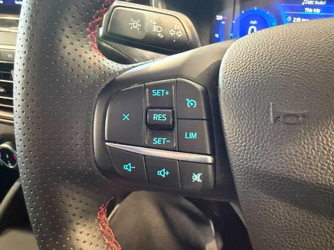 Ford Kuga 2.5h Duratec ST-Line Edition CVT Euro 6 (s/s) 5dr 26