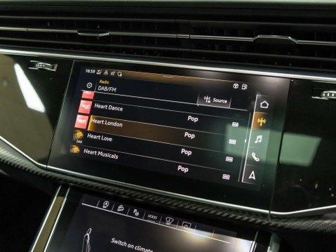 Audi RS Q8 4.0 TFSI V8 Vorsprung SUV 5dr Petrol Tiptronic quattro Euro 6 (s/s) (600 ps 73
