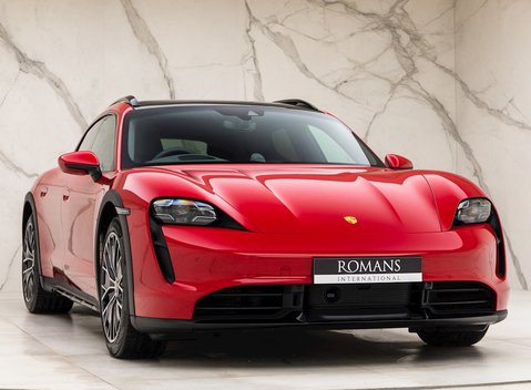 Porsche Taycan Turbo Cross Turismo 1