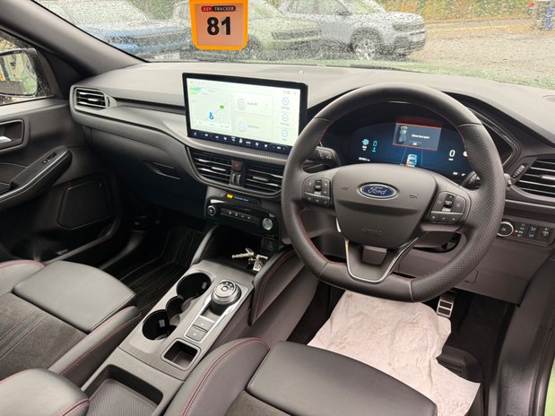 Ford Kuga ST-LINE X 19