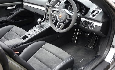 Porsche Boxster Spyder 17