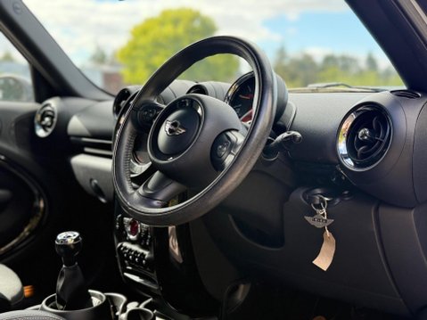 Mini Countryman 1.6 Cooper D ALL4 Euro 6 (s/s) 5dr 9