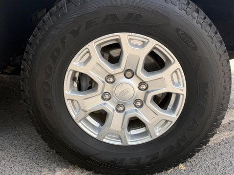 Ford Ranger XLT ECOBLUE 14