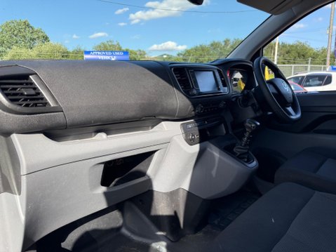 Vauxhall Vivaro 1.5 Turbo D 2900 Dynamic L1 H1 Euro 6 (s/s) 6dr 16