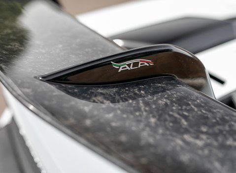 Lamborghini Huracan Spyder LP640-4 Performante 24