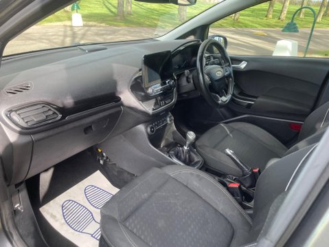 Ford Fiesta 1.0T EcoBoost Titanium Euro 6 (s/s) 5dr 19