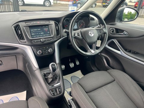 Vauxhall Zafira 1.4i Turbo SRi Euro 6 5dr 21
