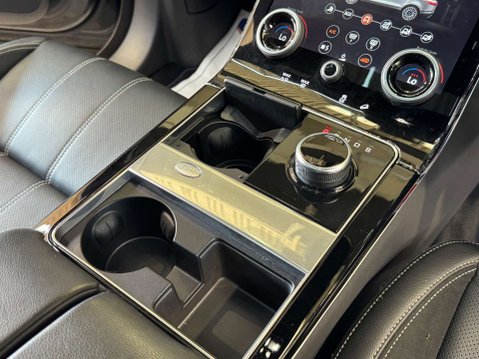 Land Rover Range Rover Velar 2.0 Range Rover Velar R-Dynamic S D240 Auto 4WD 5dr 56