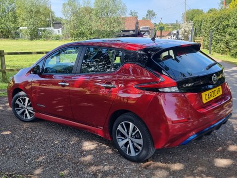 Nissan LEAF ACENTA EV 7