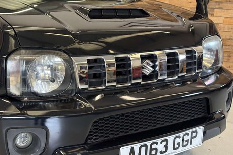 Suzuki Jimny 1.3 VVT SZ4 SUV 3dr Petrol Manual 4WD Euro 5 (85 ps) 18