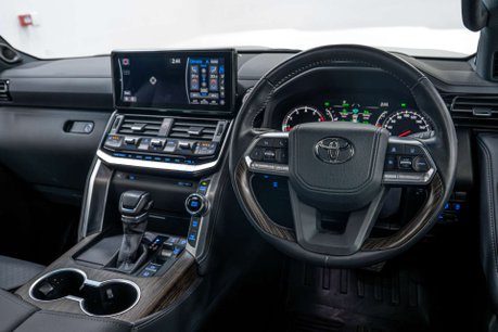 Toyota Land Cruiser ZX300 3.5 Automatic Petrol 26