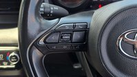 Toyota Yaris 1.5 VVT-h Dynamic Hatchback 5dr Petrol Hybrid E-CVT Euro 6 (s/s) (116 ps) 34