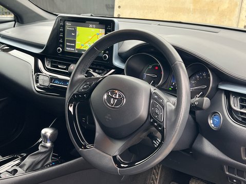 Toyota C-HR DESIGN 36
