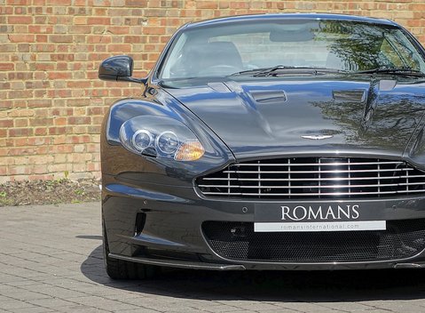 Aston Martin DBS 5