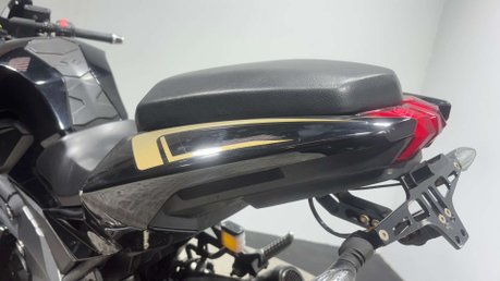 Lexmoto LXR 2021 10K MOT SERVICED FULL SIZE SPORTS BIKE 125CC RACE PIPE 31