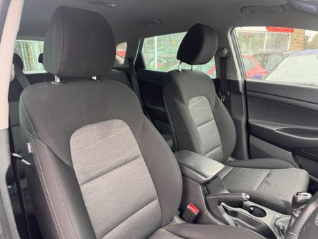 Hyundai TUCSON GDI SE NAV 11
