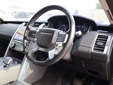 Land Rover Discovery 3.0 Discovery SE D MHEV Auto 4WD 8