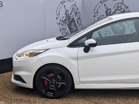 Ford Fiesta ST-3 4