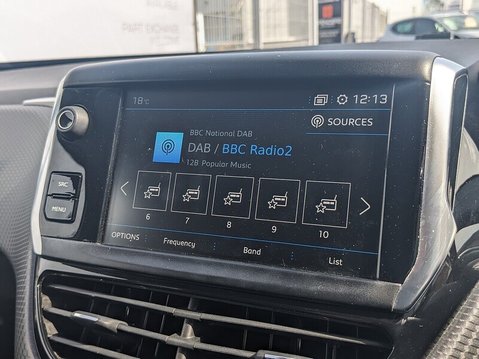 Peugeot 208 S/S TECH EDITION 20