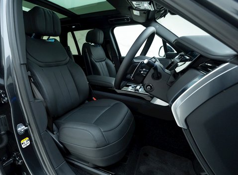 Land Rover Range Rover D350 Autobiography 10