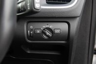 Volvo V40 T2 MOMENTUM 16