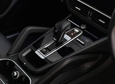 Porsche Cayenne V6 TIPTRONIC 17