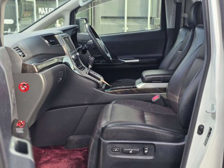Toyota Alphard Hybrid+PowerTailgate+SuperClean 41