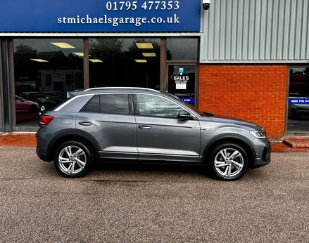 Volkswagen T-Roc 1.5 T-Roc R-Line TSI Semi-Auto 5dr 10