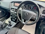Volvo V40 2.0 D3 Momentum Nav Plus Euro 6 (s/s) 5dr 31