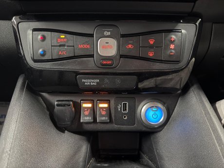 Nissan LEAF 62kWh e+ Tekna Auto 5dr 11