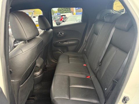Nissan Juke 1.2 DIG-T Tekna Euro 6 (s/s) 5dr 12