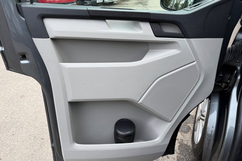 Volkswagen Transporter T32 TDI KOMBI HIGHLINE BMT LWB  -NO VAT -LUXURY CARAVELLE CONVERSION - 21