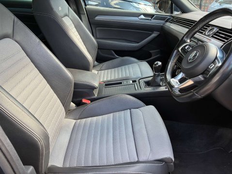Volkswagen Passat 2.0 Passat R-Line TDI BlueMotion Technology 4dr 9