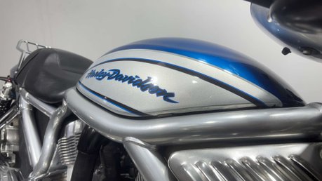 Harley-Davidson Street VROD VRSCR 2007 18K NEW MOT SERVICED RIDES WITHOUT FAULT 1130CC 44