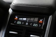 Volvo XC60 2.0 XC60 + B5 MHEV AWD Auto 4WD 5dr 10