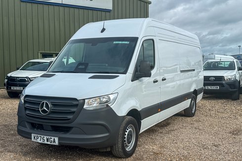 Mercedes-Benz Sprinter LWB L3H2 High Roof 315 Pro EURO 6