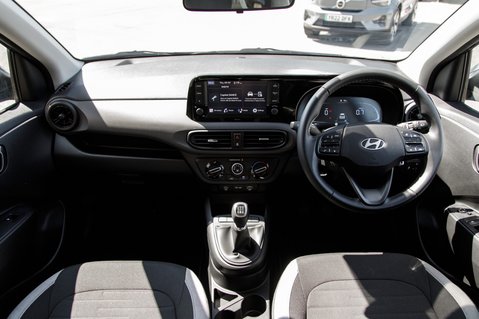 Hyundai i10 ADVANCE 3