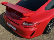 Porsche 911 GT3 32