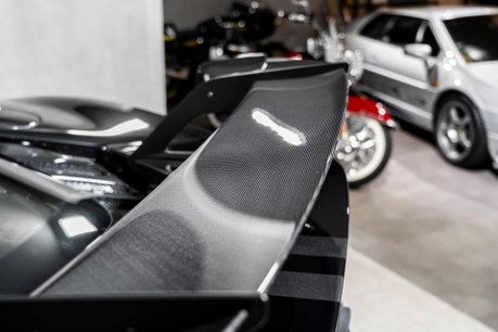Ferrari SF90 XX SPIDER. OVER £80K IN OPTIONS. CARBON WHEELS. BRUSHED SHIELDS. 59