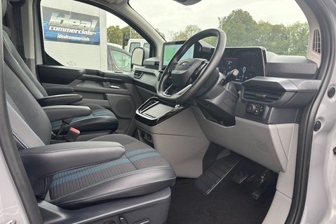Ford Transit Custom 320 L1 Sport 170 ps Automatic AWD DCIV with Tailgate 17