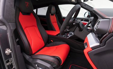 Lamborghini Urus 10