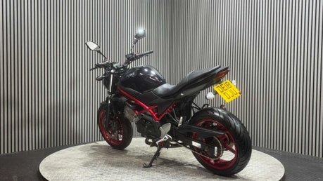 Suzuki SV650 2018 30K NEW MOT NAKED 650CC A2 V TWIN SERVICED 10