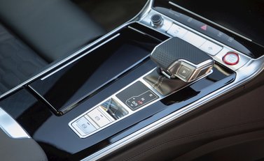 Audi RS6 Avant Vorsprung 21