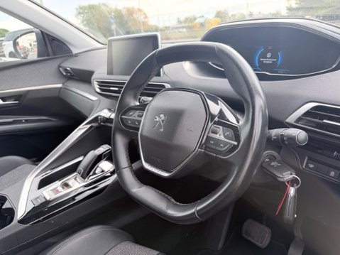 Peugeot 3008 1.5 BLUEHDI S/S ALLURE 9