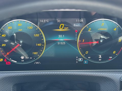 Mercedes-Benz CLA Class 2.0 CLA220d AMG Line (Premium Plus) Shooting Brake 8G-DCT Euro 6 (s/s) 5dr 35