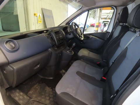 Vauxhall Vivaro 1.6 Vivaro 2900 CDTi S/S 11