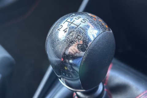 Ford Fiesta Sport 125 ps Ecoboost - Sat Nav / Parking Sensors - No VAT 42