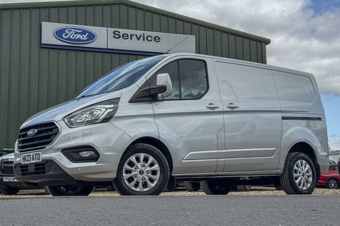 Ford Transit Custom SWB L1H1 Low Roof Limited 280 Air Con Alloys Sensors EURO 6